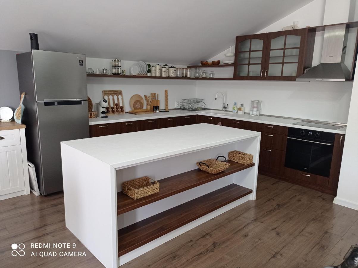 Уютна Къща Apartment Sliven Ngoại thất bức ảnh